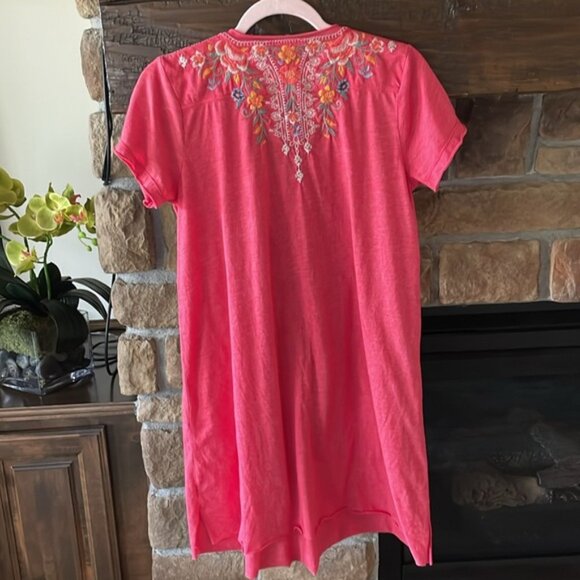 Johnny Was T-shirt Dress - Picture 5 of 6